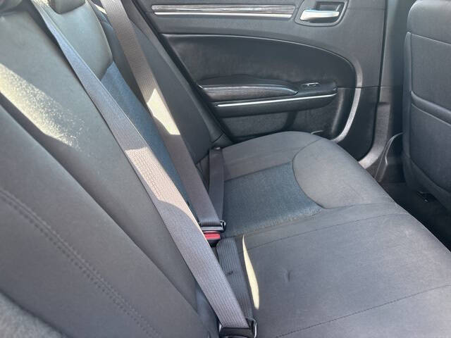 2020 Chrysler 300 Touring