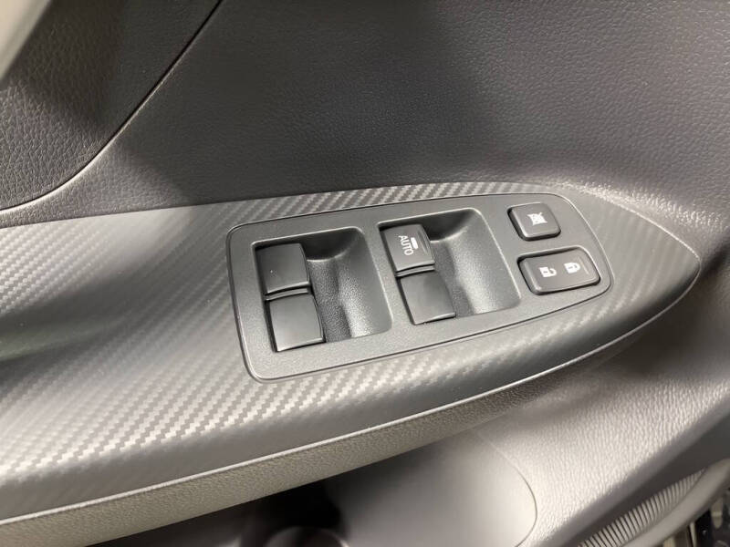 2026 Mitsubishi Eclipse Cross ES