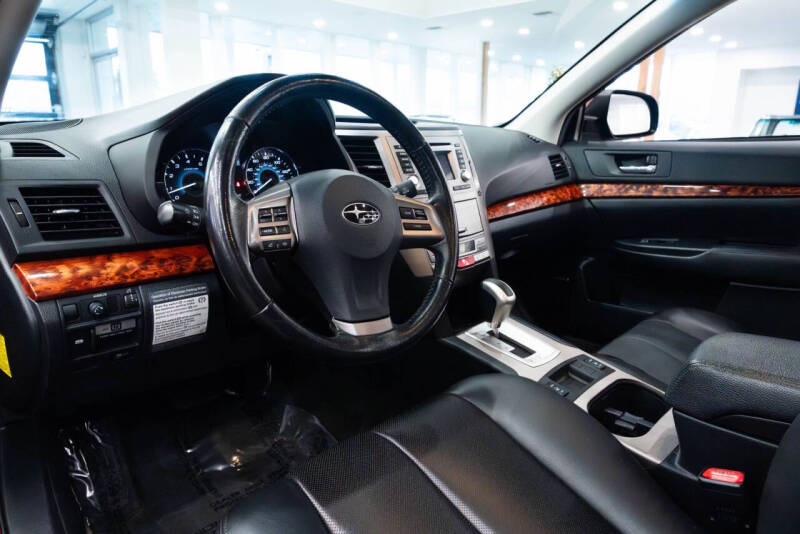 2012 Subaru Outback 2.5i Limited