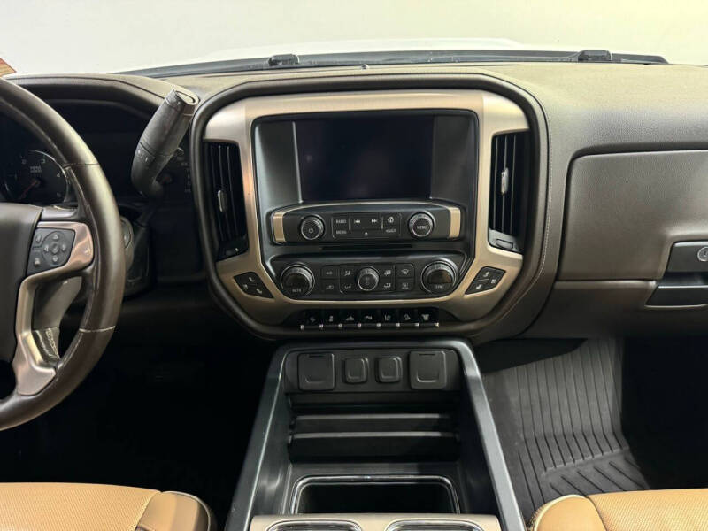 2018 GMC Sierra 2500HD Denali