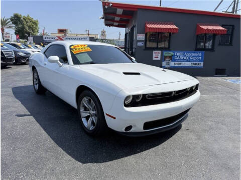 2019 Dodge Challenger SXT