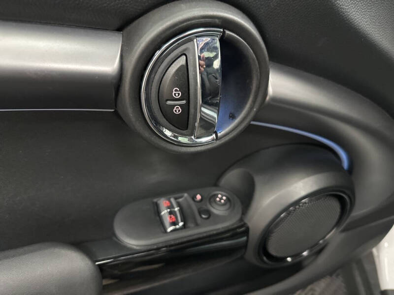 2023 MINI Hardtop 2 Door Cooper