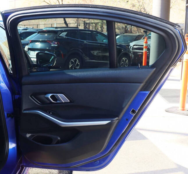 2021 BMW 3 Series 330i