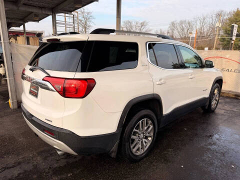 2019 GMC Acadia SLE-2