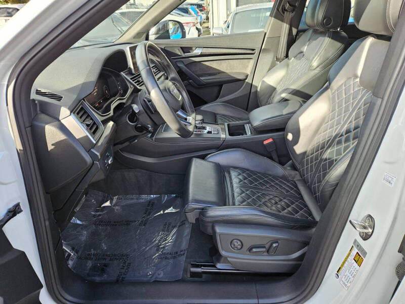 2019 Audi SQ5 3.0T quattro Premium Plus