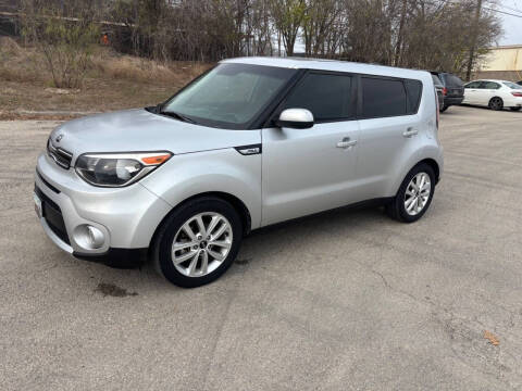 2017 Kia Soul +