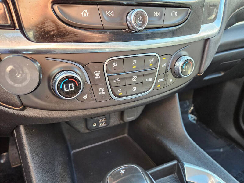 2020 Chevrolet Traverse RS