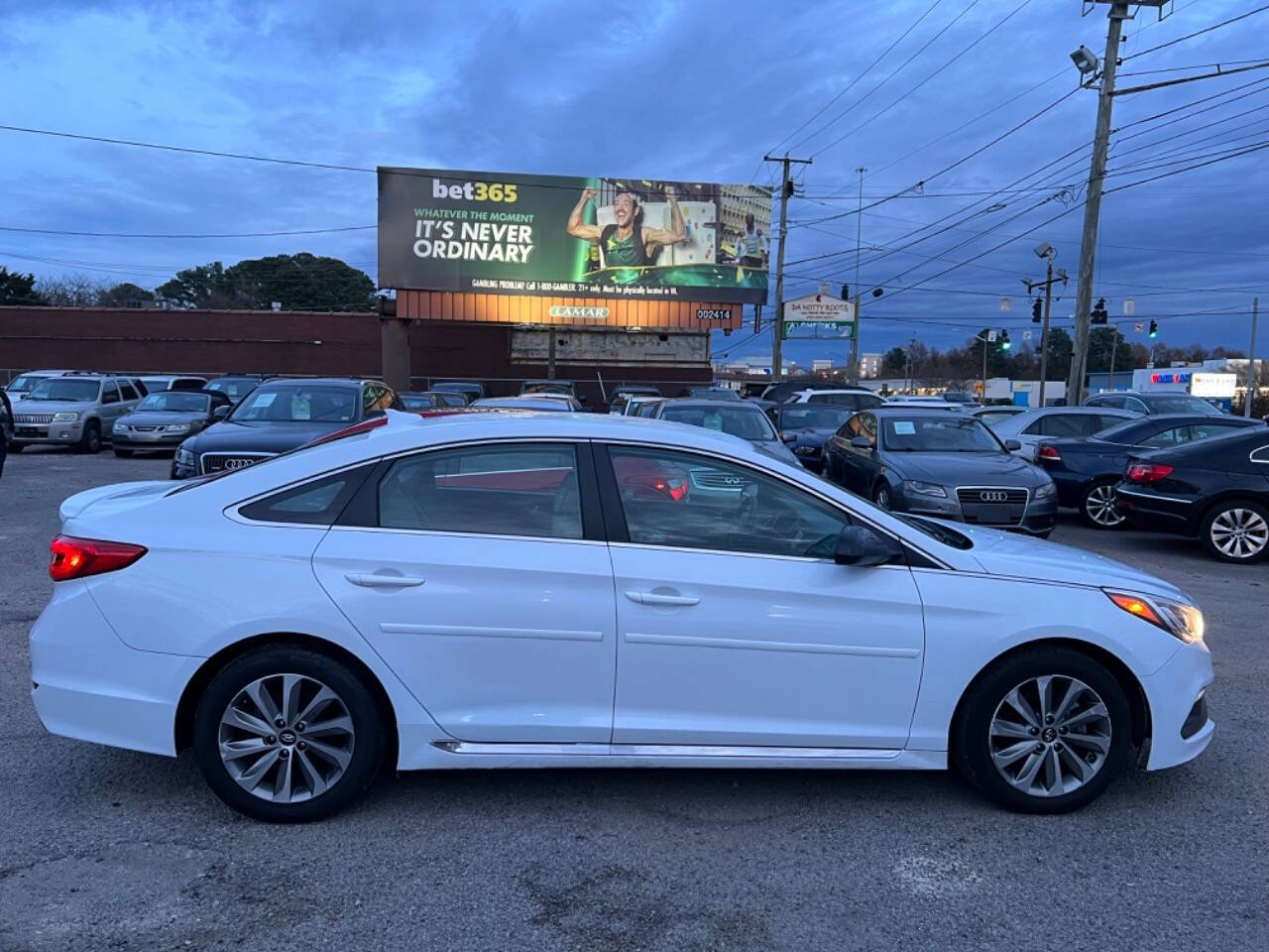 2016 Hyundai SONATA for sale at Auto Nation in Norfolk, VA