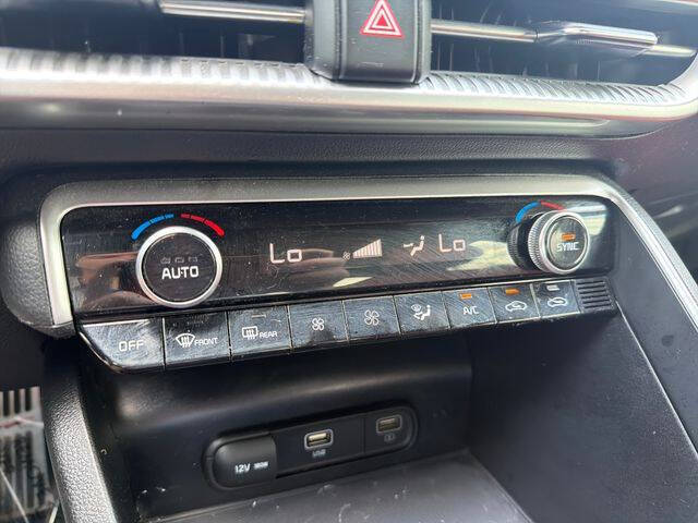 2023 Kia K5