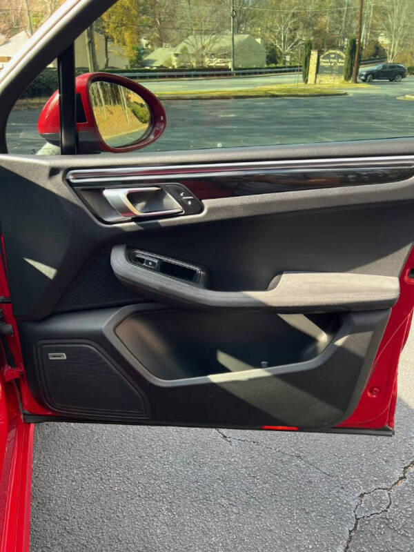 2017 Porsche Macan GTS