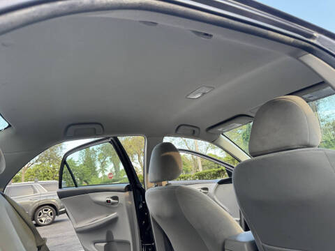 2012 Toyota Corolla LE