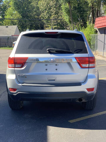 2013 Jeep Grand Cherokee Laredo
