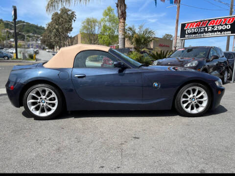 2005 BMW Z4 2.5i