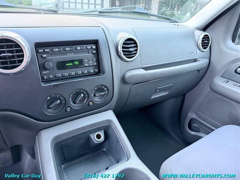 2003 Ford Expedition XLT