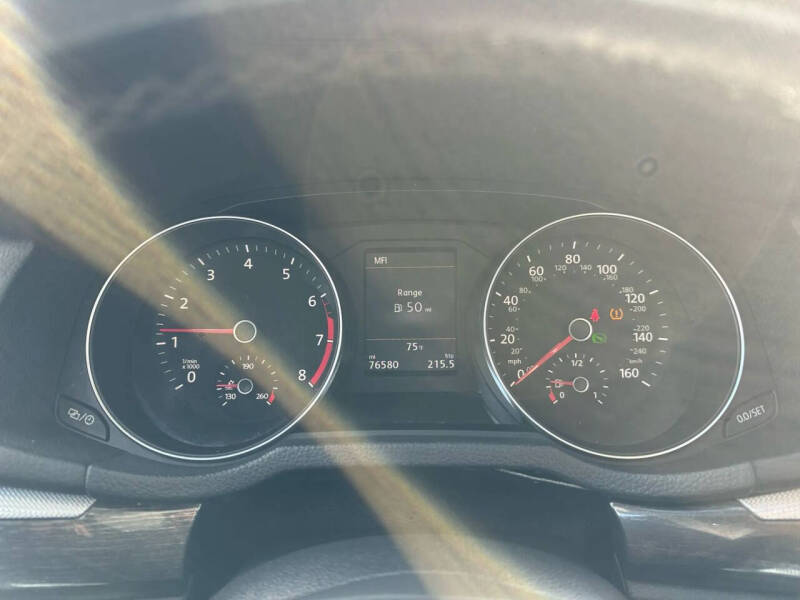 2017 Volkswagen Passat 1.8T SE