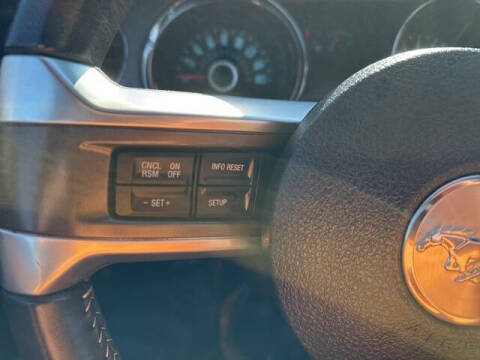 2014 Ford Mustang V6