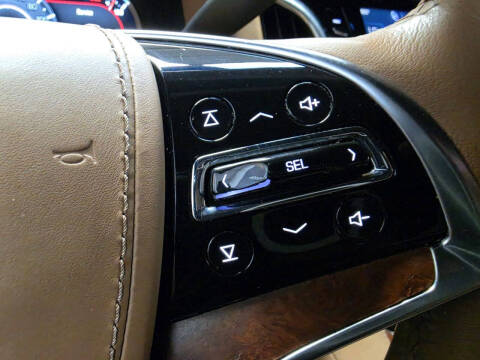 2017 Cadillac Escalade Platinum