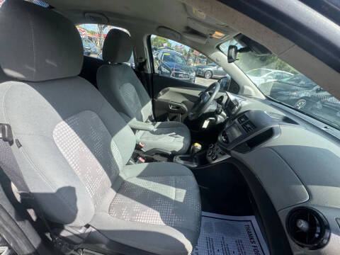 2013 Chevrolet Sonic LS Auto