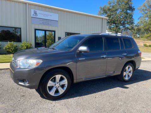 2010 Toyota Highlander for sale at B & B AUTO SALES INC in Odenville AL