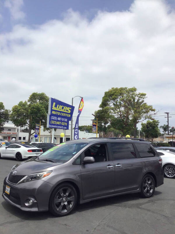 2016 Toyota Sienna SE Premium 8-Passenger