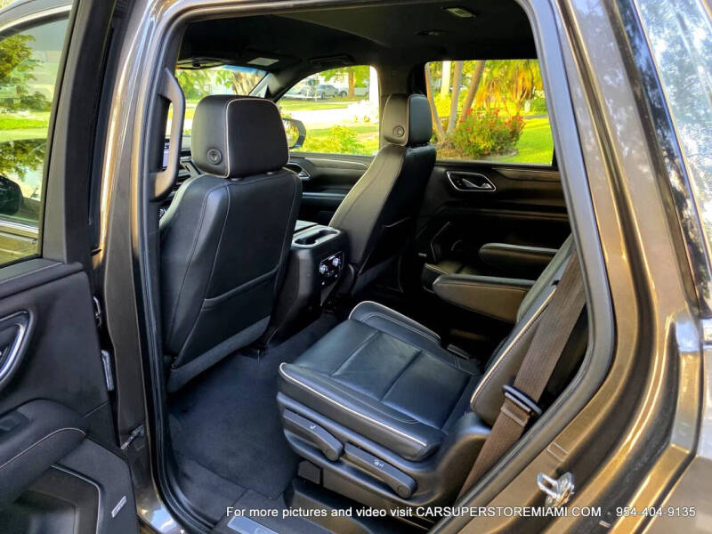 2021 GMC Yukon SLT