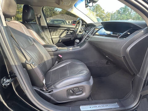 2010 Ford Taurus Limited