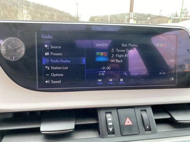 2019 Lexus ES 350 Luxury