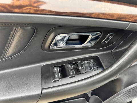 2013 Ford Taurus Limited