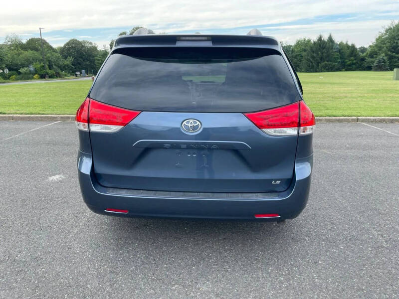 2013 Toyota Sienna