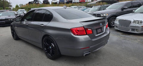 2011 BMW 5 Series 550i