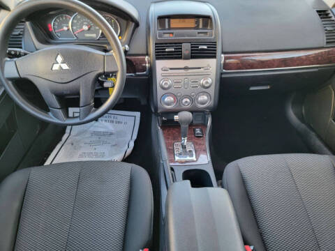 2012 Mitsubishi Galant ES