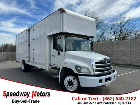 2017 Hino 268 26FT MOVING BOX 5' ATTIC N for sale at Speedway Motors in Paterson NJ