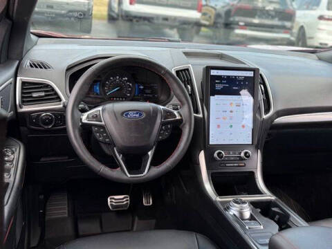 2024 Ford Edge ST-Line