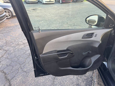 2020 Chevrolet Sonic LT