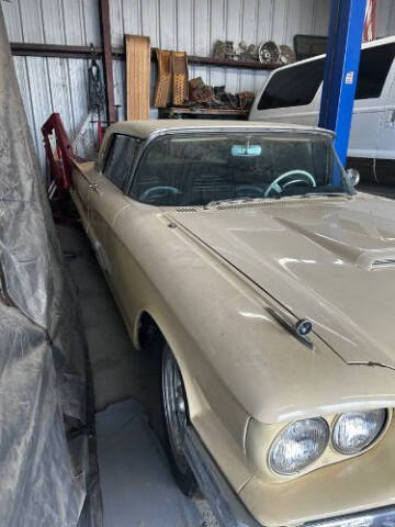 1959 Ford Thunderbird