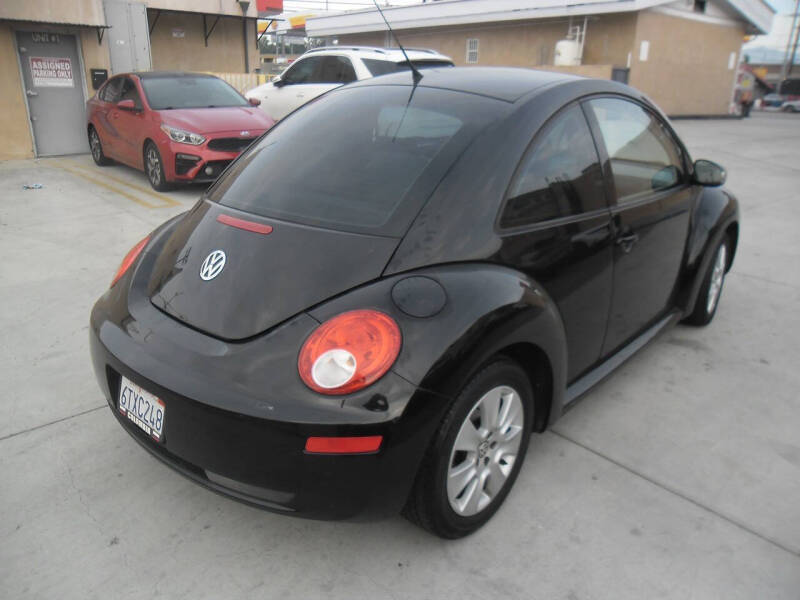 2009 Volkswagen New Beetle
