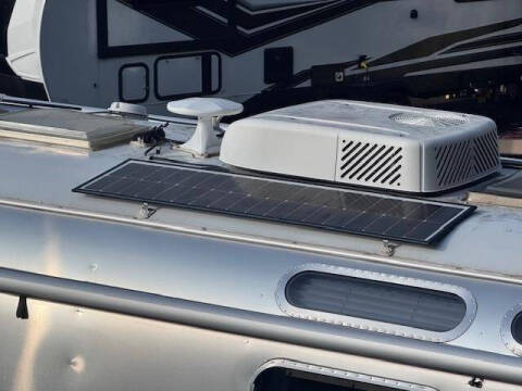 2023 Airstream Globetrotter 27FB