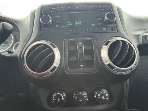 2012 Jeep Wrangler Unlimited Sahara