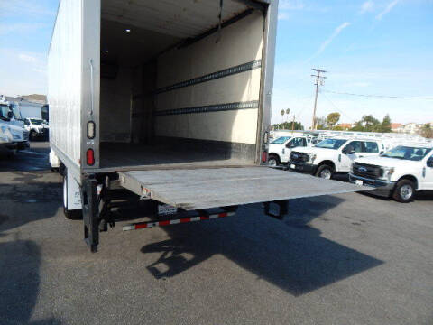 2016 Freightliner M2 106