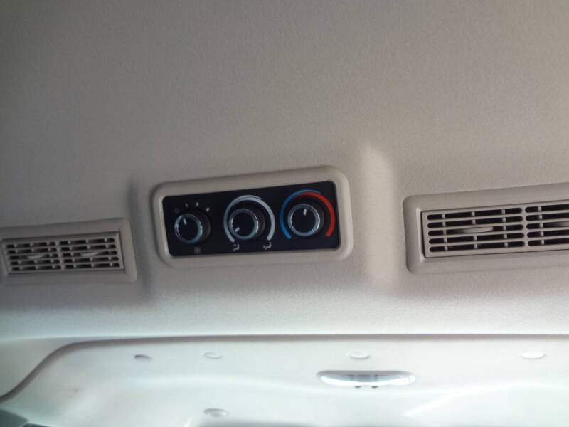 2017 Chevrolet Express LS 2500