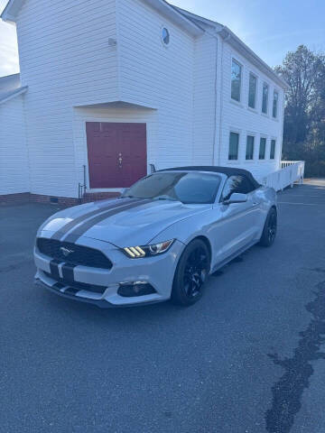 2015 Ford Mustang V6