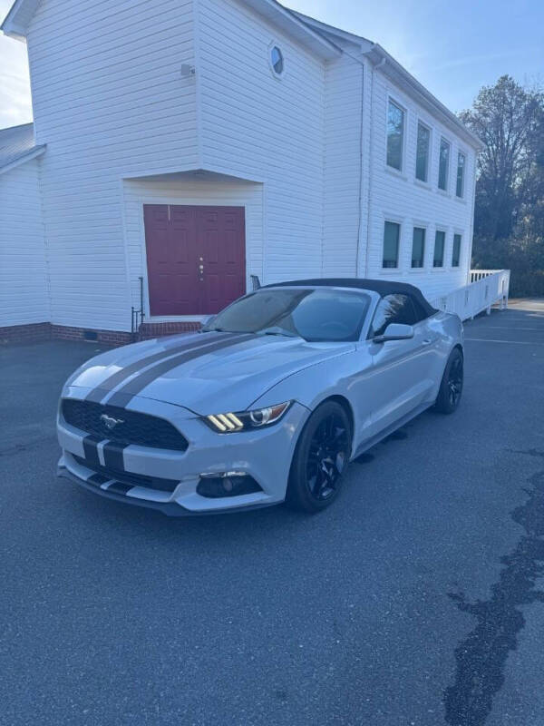 2015 Ford Mustang V6