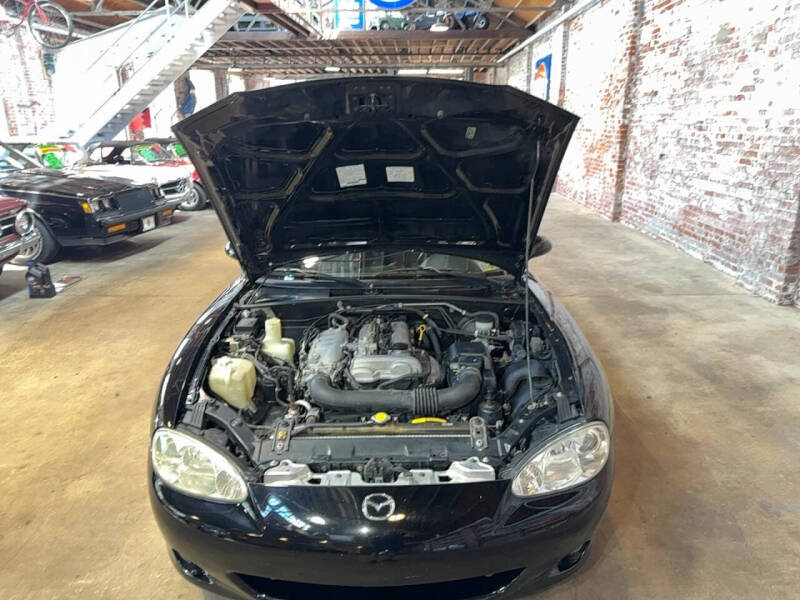 2002 Mazda MX-5 Miata