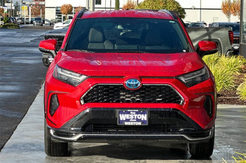 2024 Toyota RAV4 Prime SE
