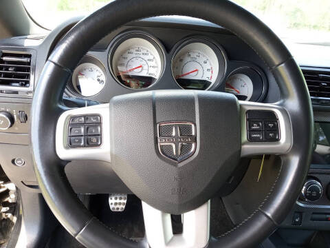 2013 Dodge Challenger R/T Plus