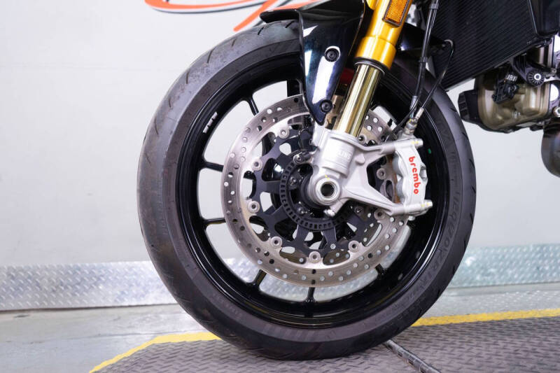 2023 Ducati Monster SP