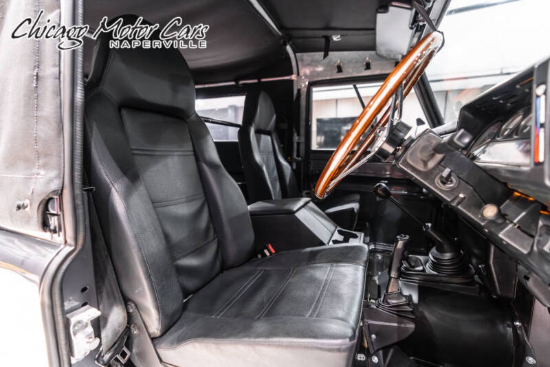 1990 Land Rover Defender 110