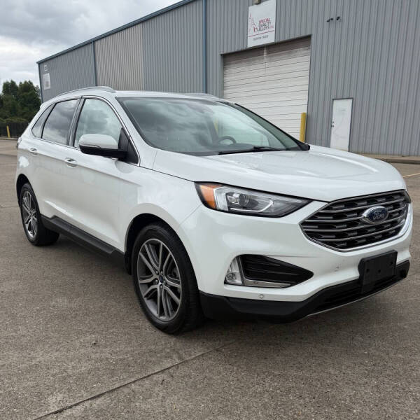 2021 Ford Edge Titanium