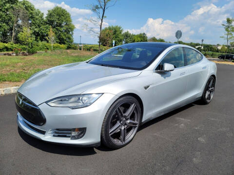 2016 Tesla Model S P90D