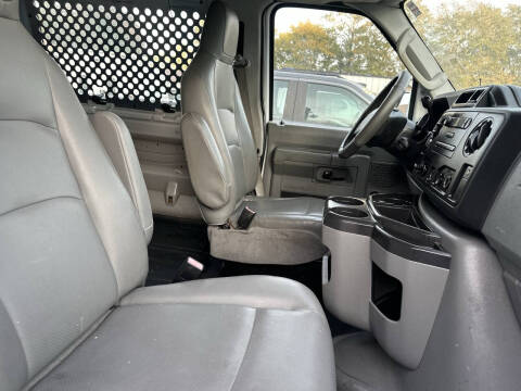 2012 Ford E-Series E-150 XL